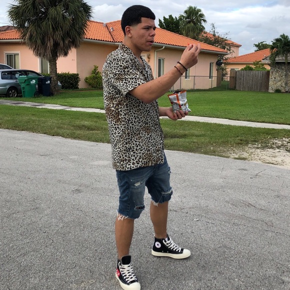 MEET YOUR POSHER, WELCOME EVERYONE MY NAME IS JUNIOR - Picture 6 of 7